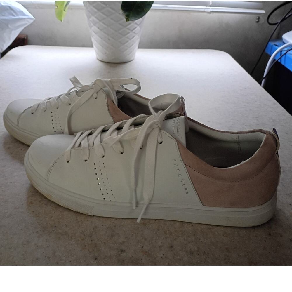 Skechers White Rose Gold Leather Sneakers Womens 9 Lace Up Casual Shoes 73480